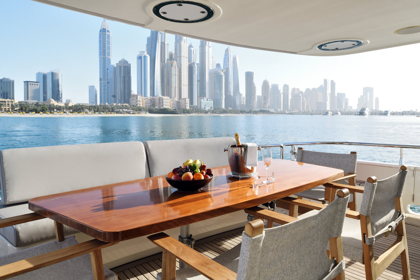 Haigan Yacht 92ft - Luxury Yacht Charter Dubai, 25 pax - Dubai Marina