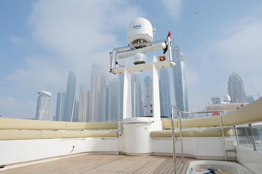 Luxury 65ft Fly Bridge Yacht Charter 28 guests - Dubai Harbour Yacht Cruise. 𝕋𝕙𝕖 𝕐𝕒𝕔𝕙𝕥 𝔾𝕦𝕪 𝔻𝕦𝕓𝕒𝕚