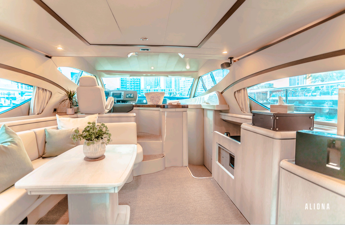 Aliona Yacht, Luxurious 50ft Charter. Dubai Marina Yacht Cruise. 18 pax