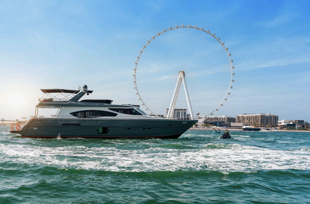 Arabella Luxurious 88ft Yacht, 55 pax. Luxury Yacht Charter Dubai. Dubai Harbour Yacht Cruise