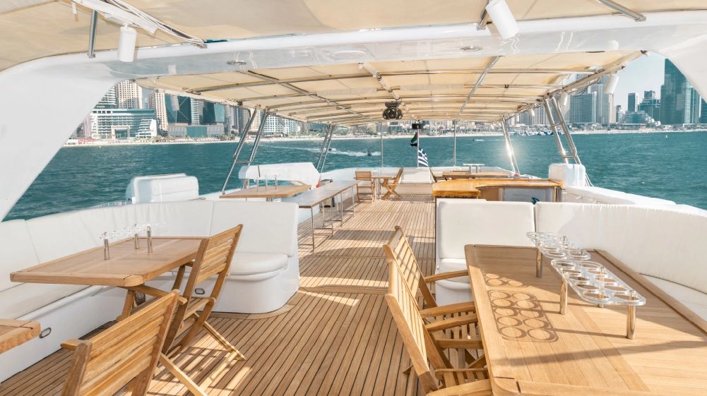 Luxury 118ft Poseidon Mega Yacht, Dubai Harbour Yacht Hire | 100 guests | 𝕋𝕙𝕖 𝕐𝕒𝕔𝕙𝕥 𝔾𝕦𝕪 𝔻𝕦𝕓𝕒𝕚